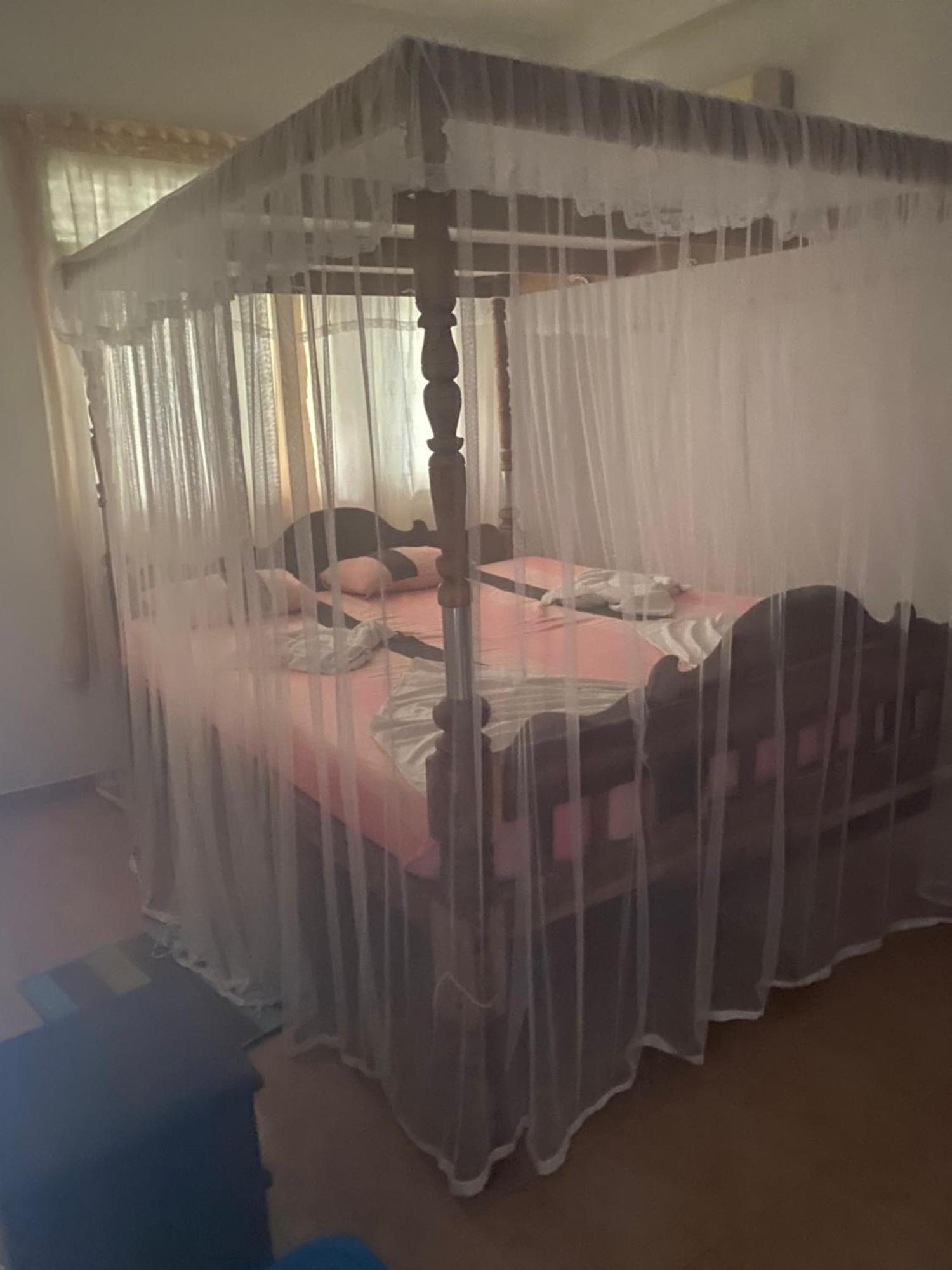 Damith Guest House Unawatuna Bagian luar foto