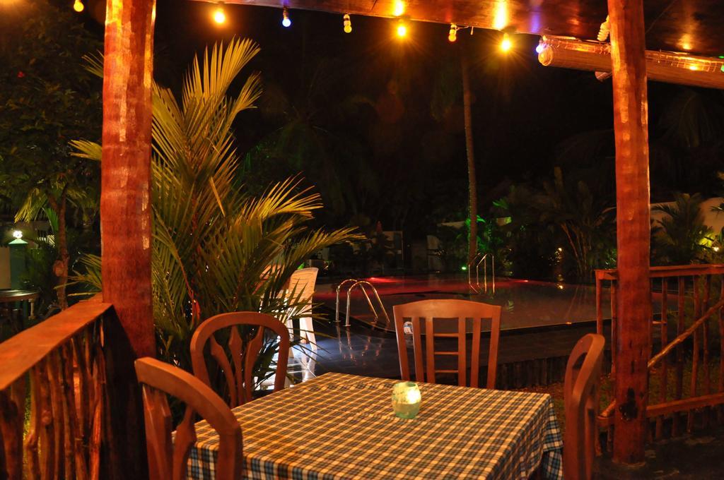 Damith Guest House Unawatuna Bagian luar foto