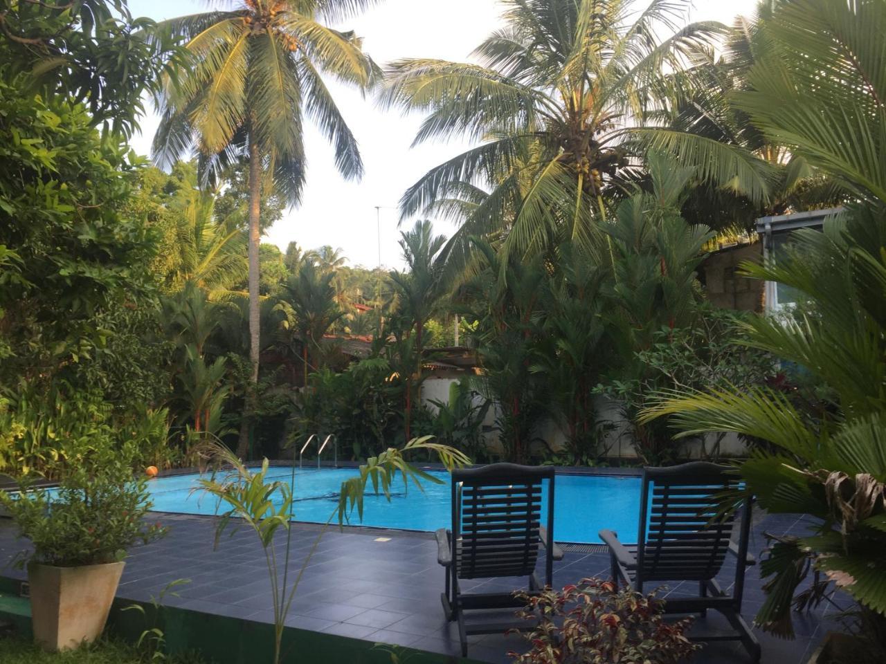 Damith Guest House Unawatuna Bagian luar foto